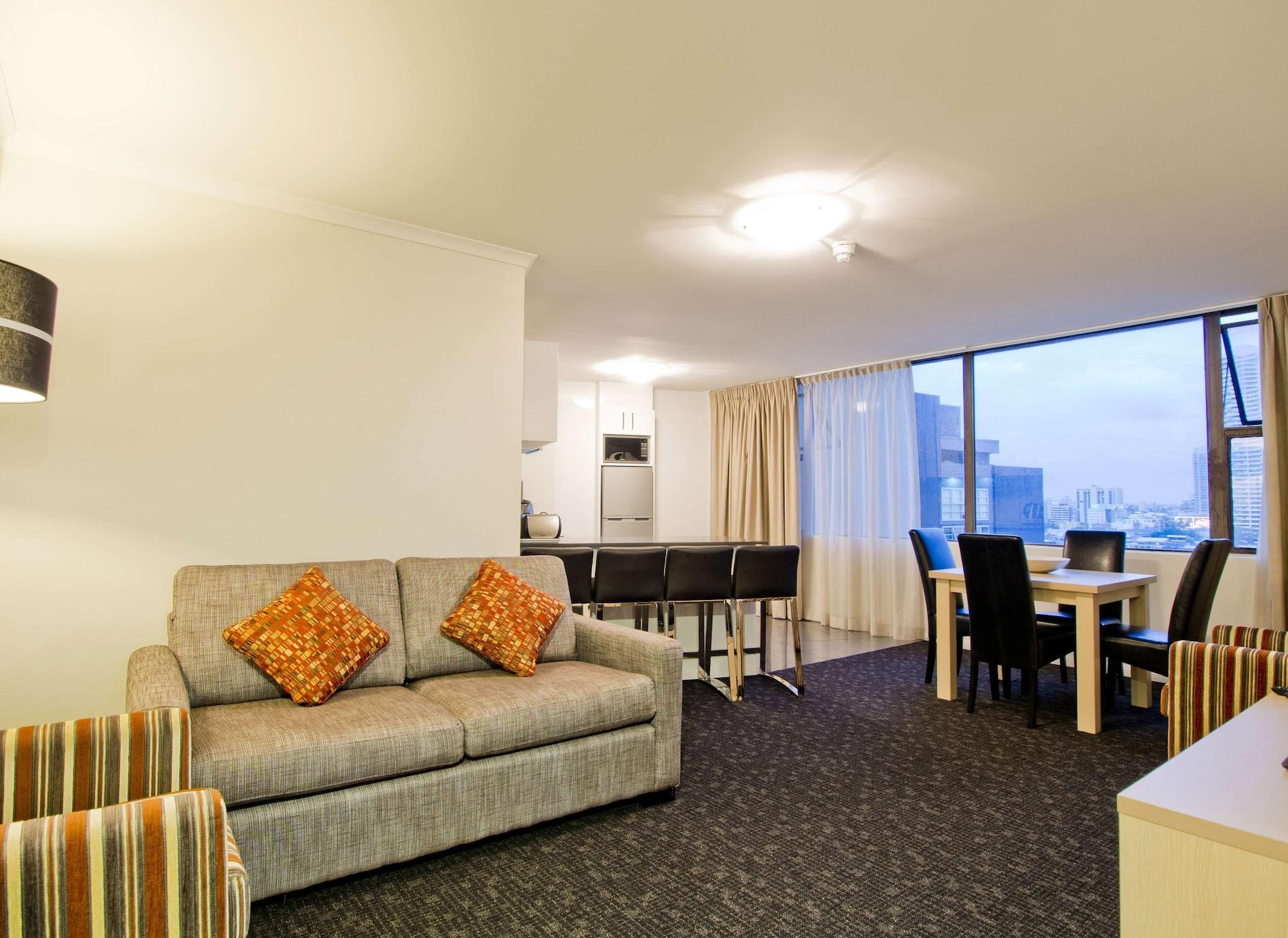 Oaks Sydney Hyde Park Suites Екстериор снимка